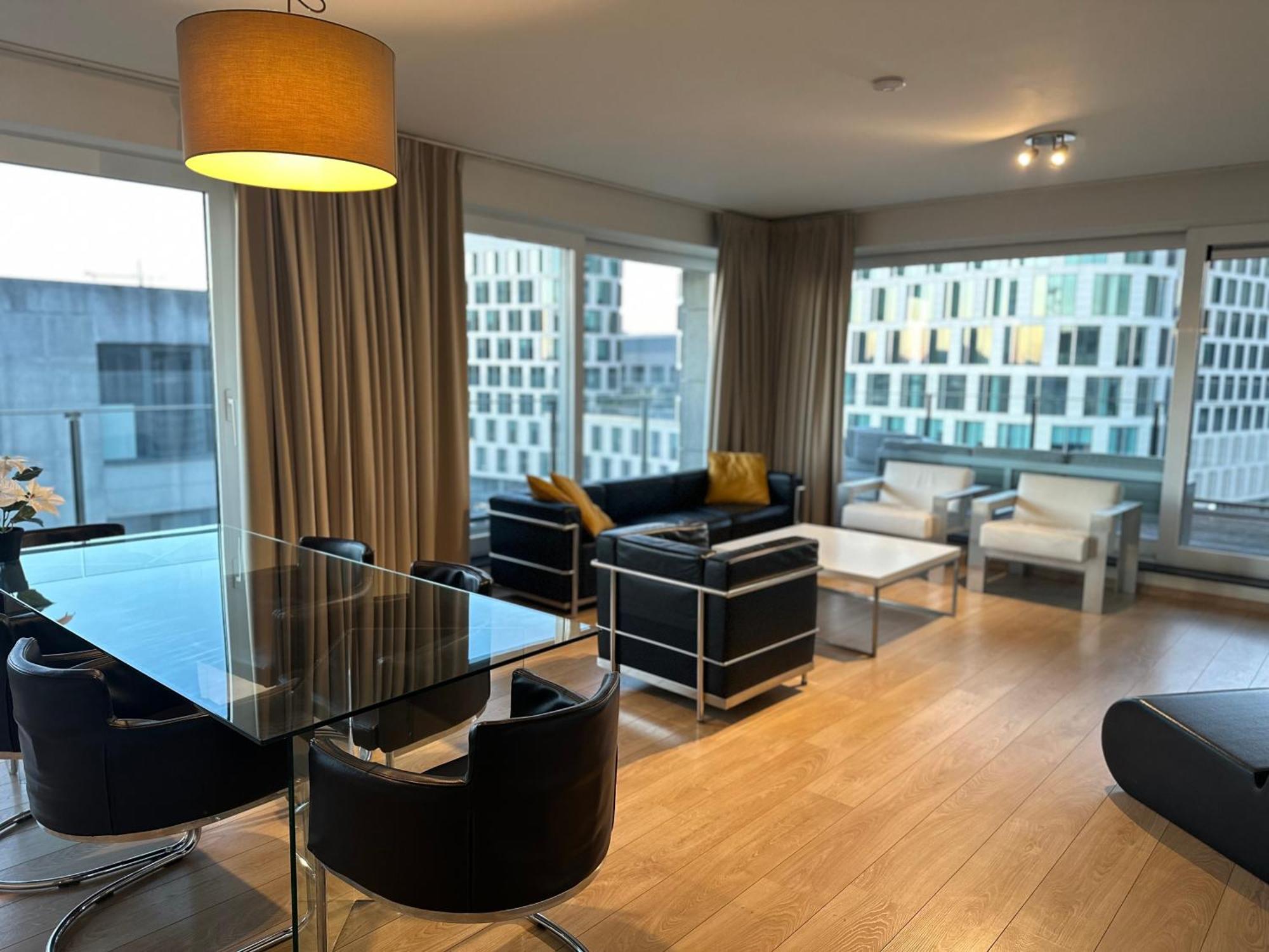 Apartment With Balcony In Brussels Center Eksteriør bilde